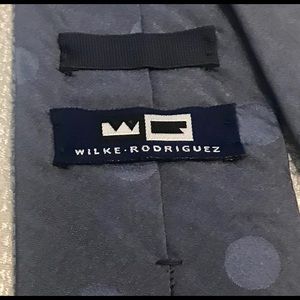 💯silk WILKE RODRIGUEZ POLKA DOT tie